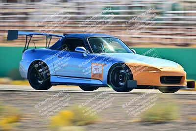 media/Oct-18-2025-Extreme Speed (Sat) [[d6d7e1fef1]]/Red-Green/